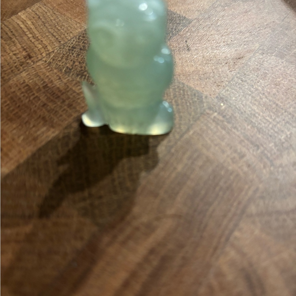 Vintage Owl jade Figurine